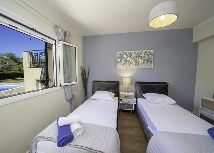 Eglina Perla * Kefalonia Island